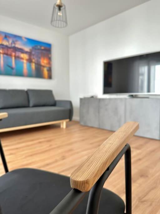 Amao-Pearl I Comfort Suite I 94Qm I Kingsize-Bett I Exklusiv Mit Balkon & Tiefgarage I Aufzug Offenburg Eksteriør bilde